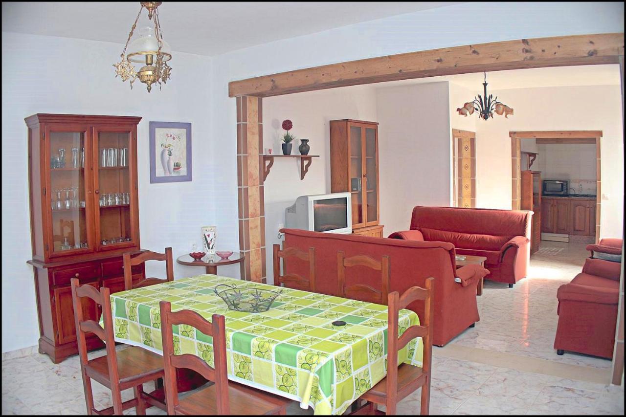 Chalet Con Piscina Privada كونيل ذي لا فرونتيرا المظهر الخارجي الصورة