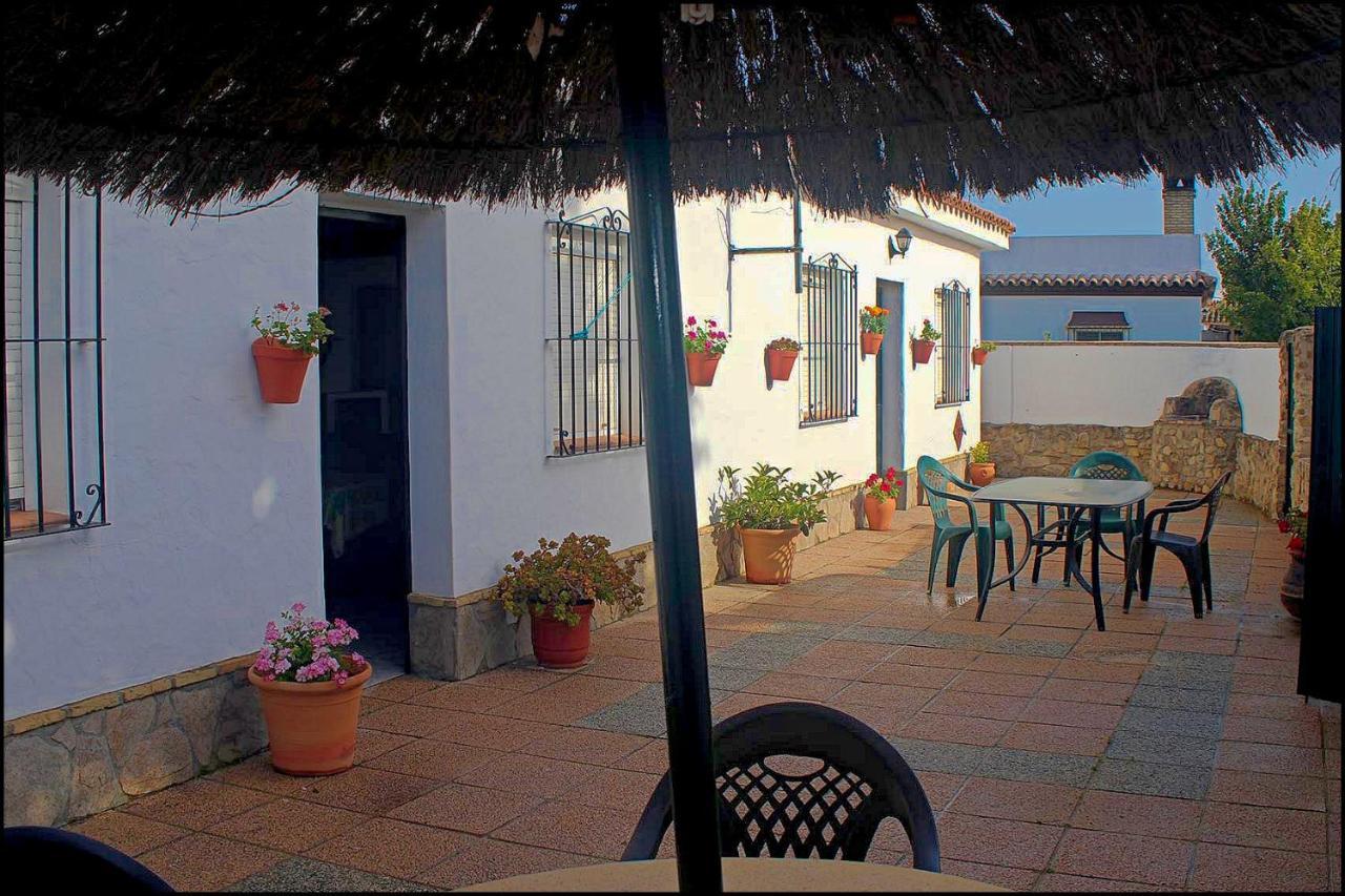 Chalet Con Piscina Privada كونيل ذي لا فرونتيرا المظهر الخارجي الصورة