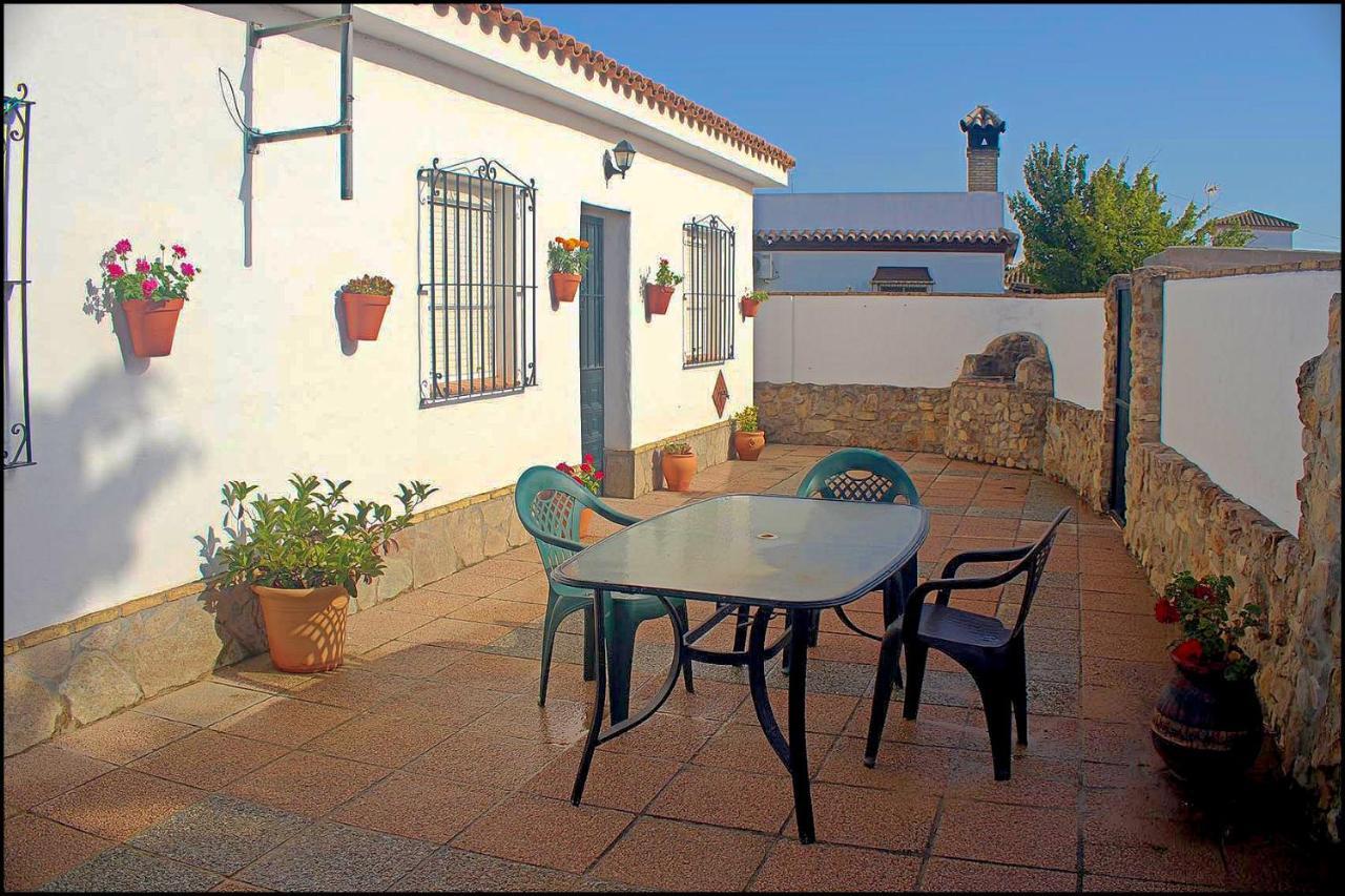 Chalet Con Piscina Privada كونيل ذي لا فرونتيرا المظهر الخارجي الصورة