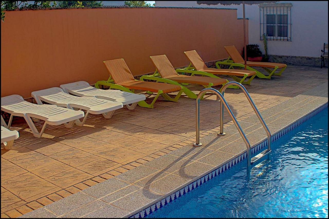 Chalet Con Piscina Privada كونيل ذي لا فرونتيرا المظهر الخارجي الصورة
