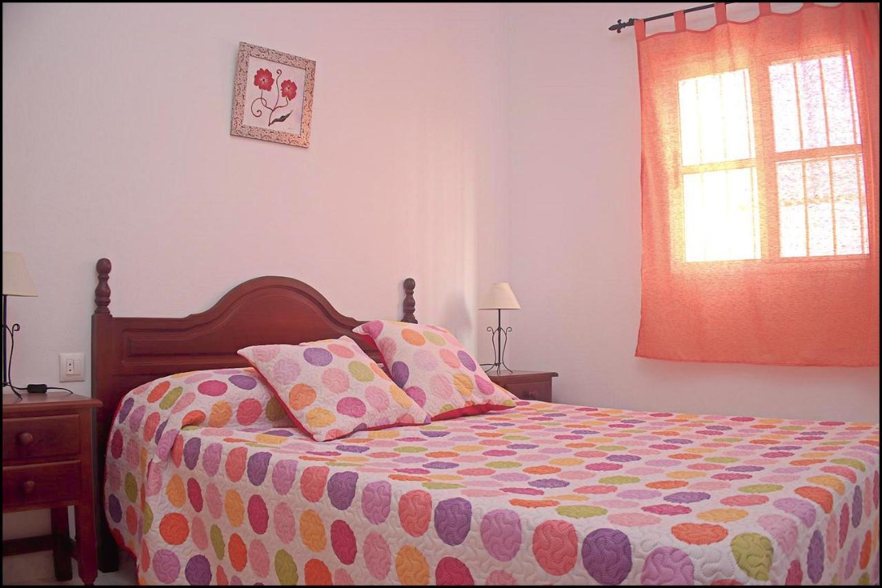 Chalet Con Piscina Privada كونيل ذي لا فرونتيرا المظهر الخارجي الصورة